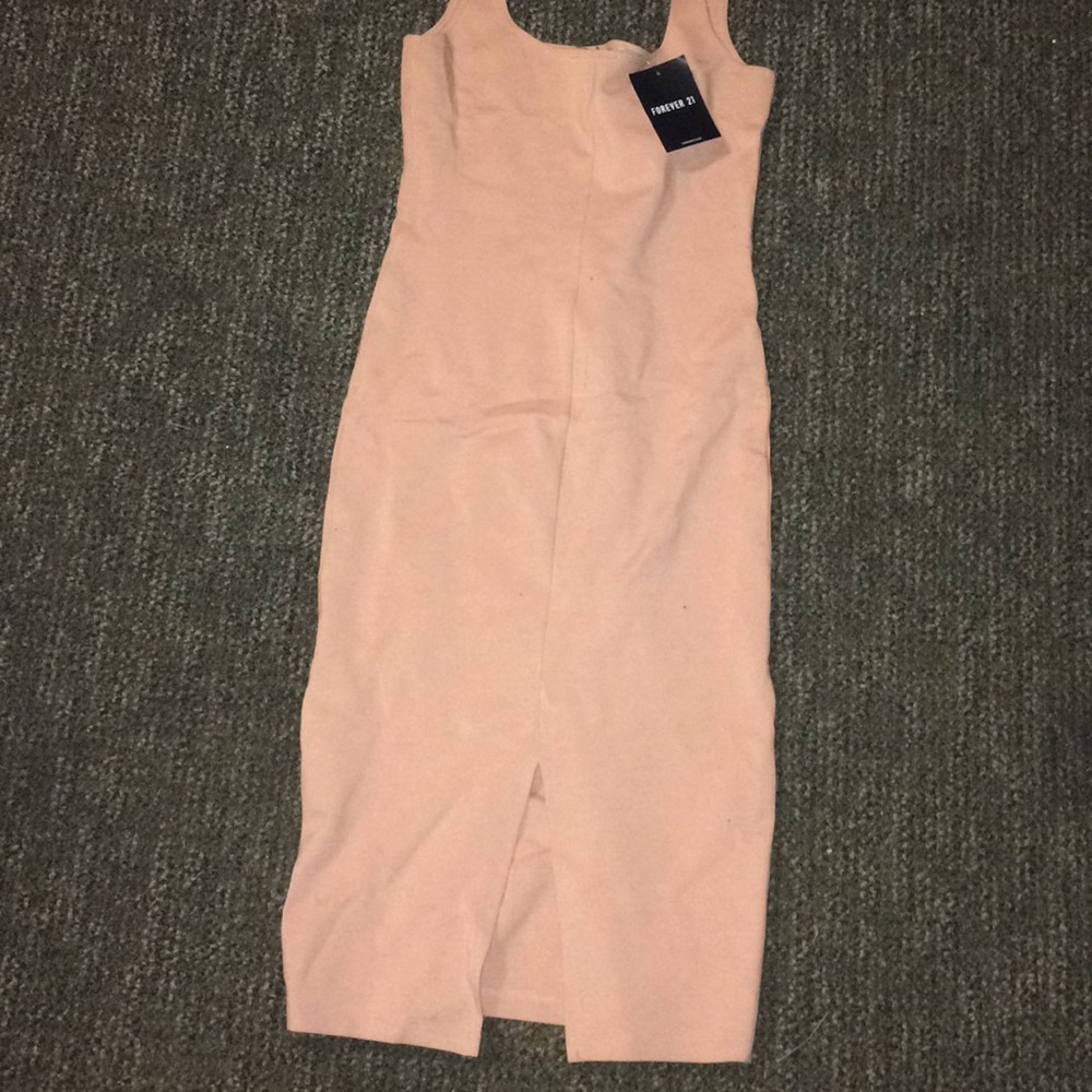 Brand new pink  forever 21 bodycon mini dress .